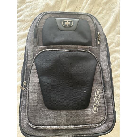 Ogio Kickstart Wheeled Rolling Suitcase/Luggage/Carry-On -22 Inches GUC - Picture 3 of 11